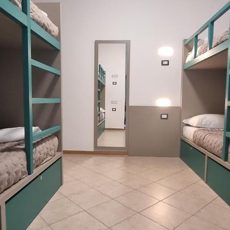 Ostello Giovane Europa Di Тренто Экстерьер фото